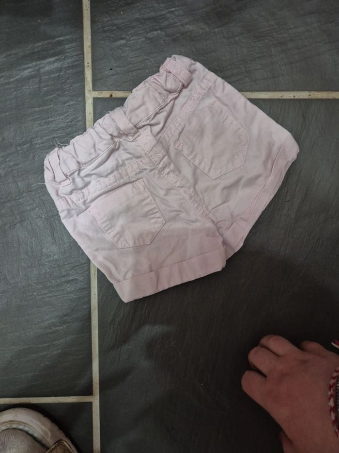 Petit short rose - photo numéro 4