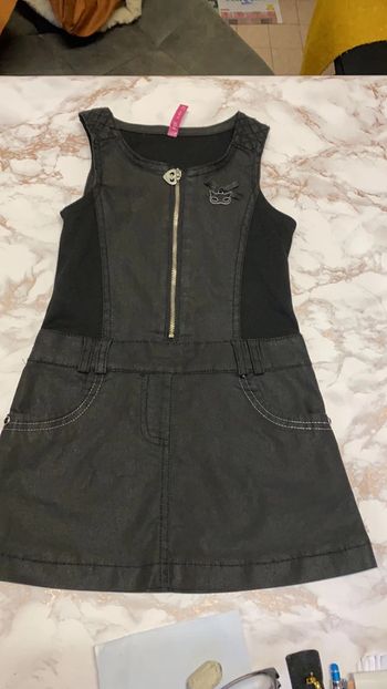 Robe noire