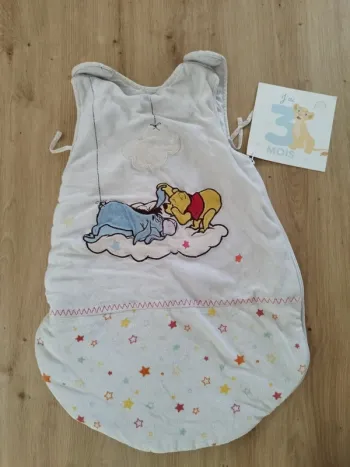 Gigoteuse épaisse sans manches Winnie l'ourson