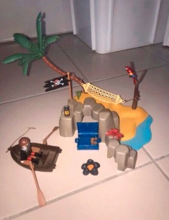 Ile piraté playmobil