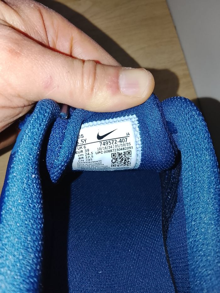 Nike air Max invigor taille 39 - photo numéro 7