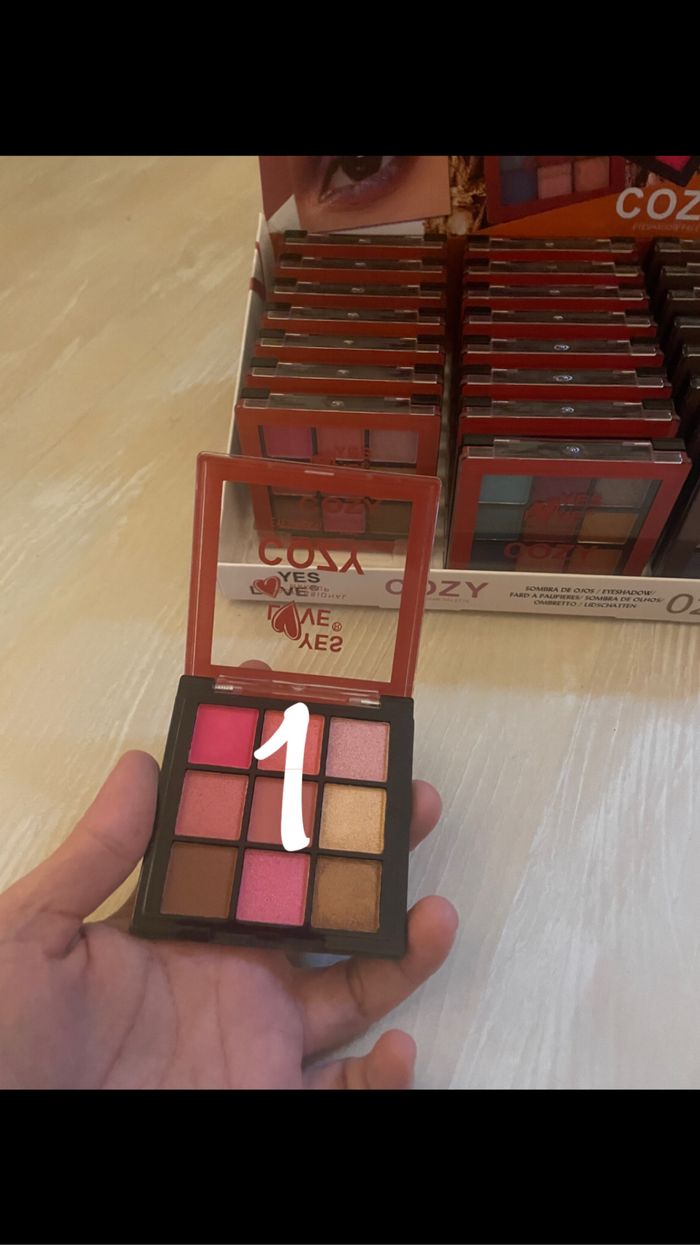 Palette de maquillage fard à paupière 9 fard - photo numéro 2