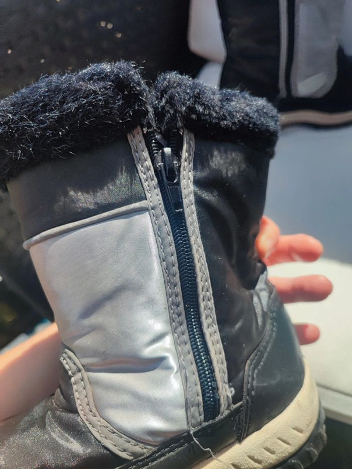 Bottes de neige boots enfant taille 30 - photo numéro 4