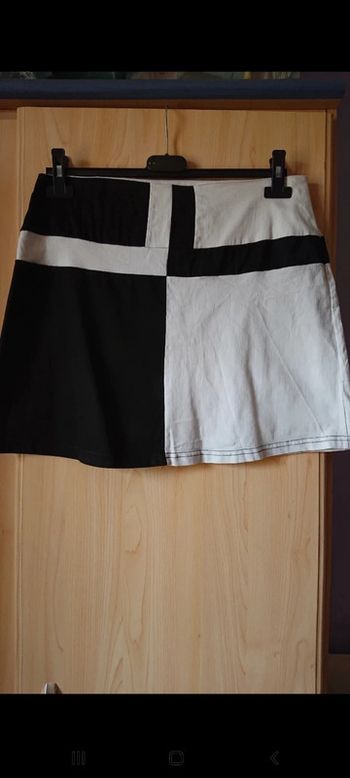 Jupe Cache Cache T 38 en tbe