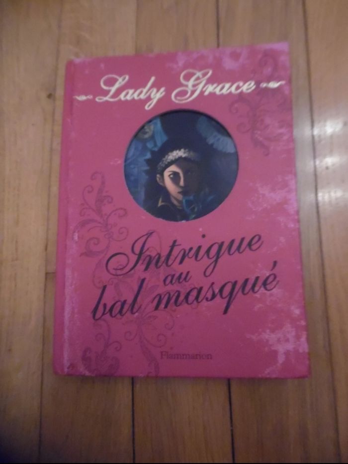 les enquêtes de Lady Grace