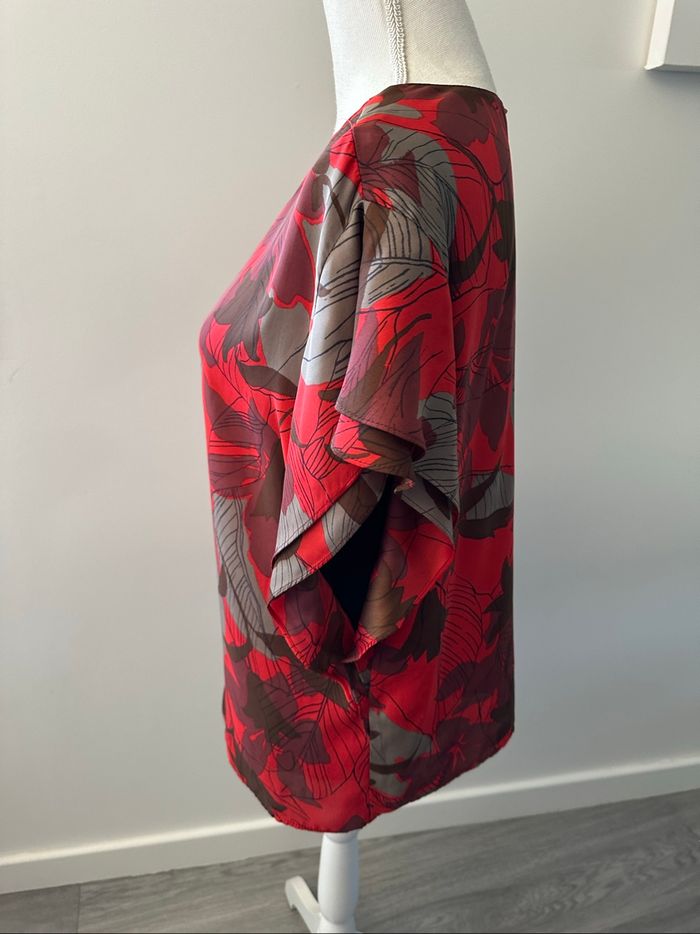 Blouse à fleurs rouge et grise Zara T40 L - photo numéro 4