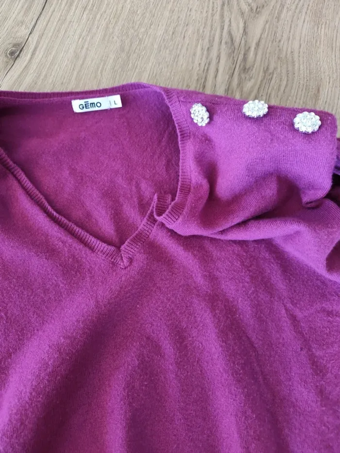 Pull violet femme L Gémo – Épaulettes et détails strass - photo numéro 4