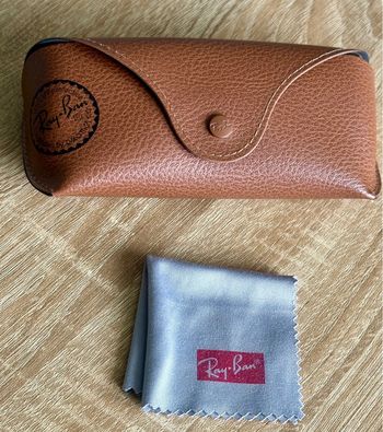 Étui de lunette en cuir Ray-ban