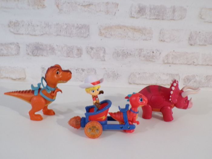 Dinosaures - Dino Ranch (J22) - photo numéro 3