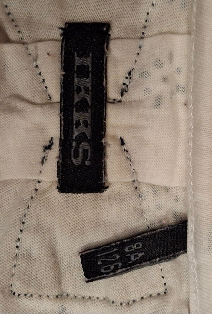 Tee-shirt manches longues blanc rayé noir marque Ikks taille 8 ans - photo numéro 2