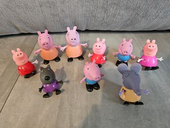 9 figurines peppa pig