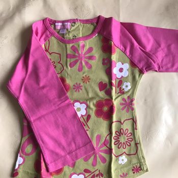 Tee shirt manches longues à fleurs