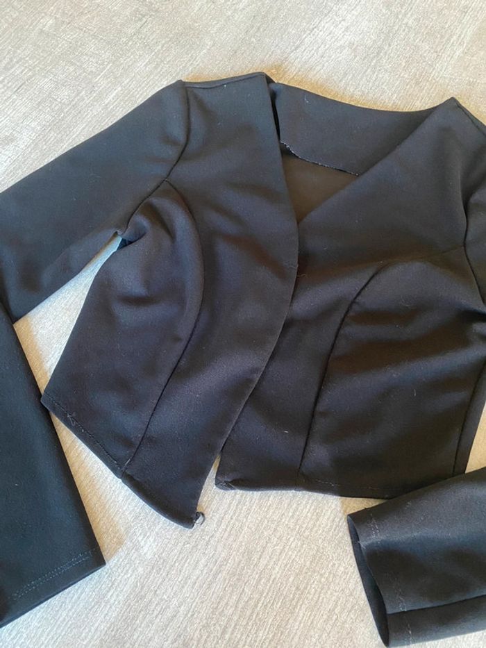 Veste courte noire élégante – femme - photo numéro 2