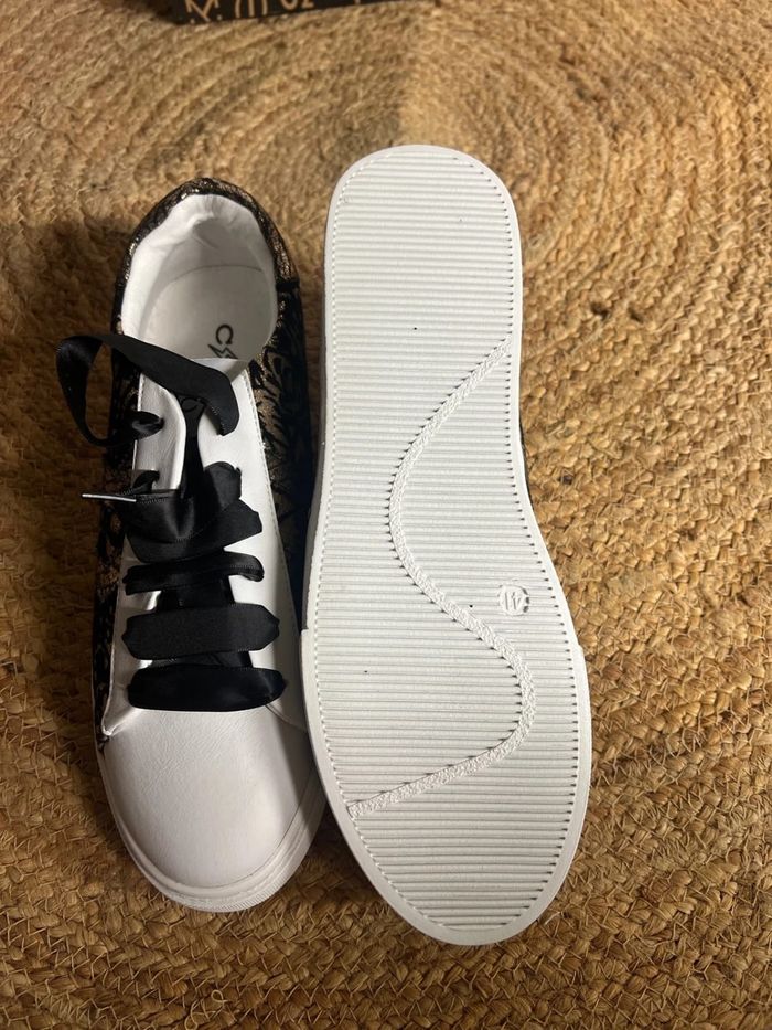 Baskets femme CL11 taille 41 noires et blanches - photo numéro 3