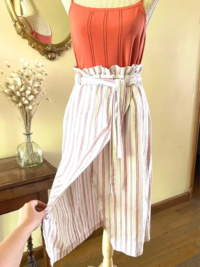 Sublime Jupe Portefeuille Cache-Cœur en Lin et Coton – Zara – Taille M - photo numéro 10