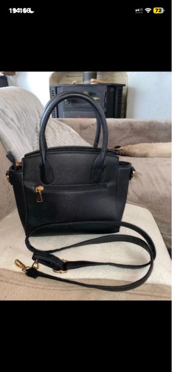 Sac à main noir élégant