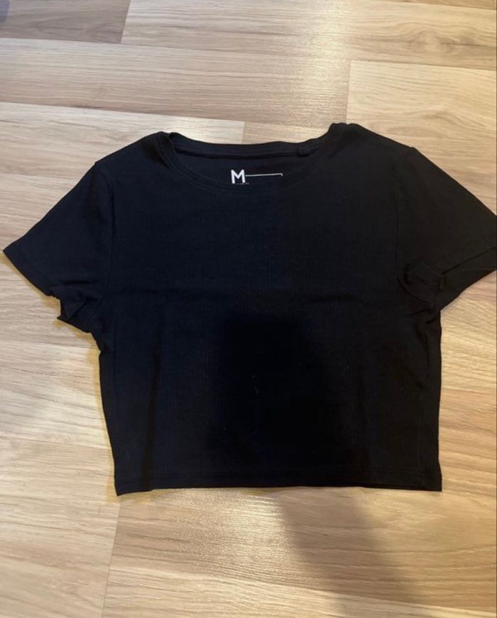 Crop top - photo numéro 2