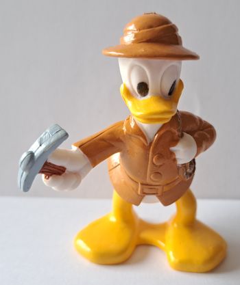 Figurine Disney Donald Duck explorateur