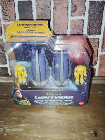 Cyclopes buzz l'éclair