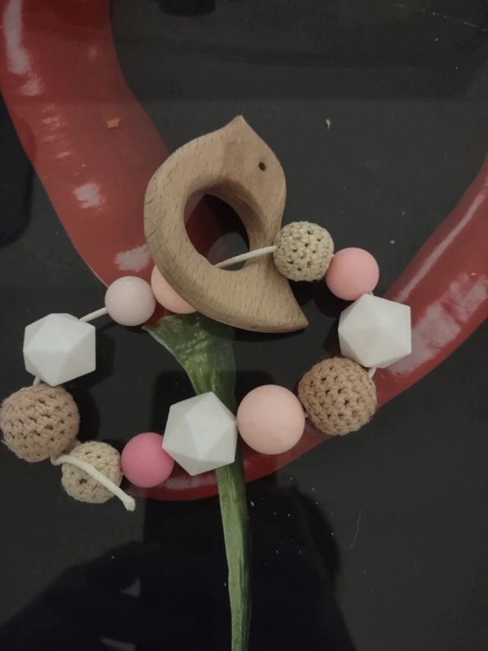 Anneau de dentition en bois et silicone oiseau