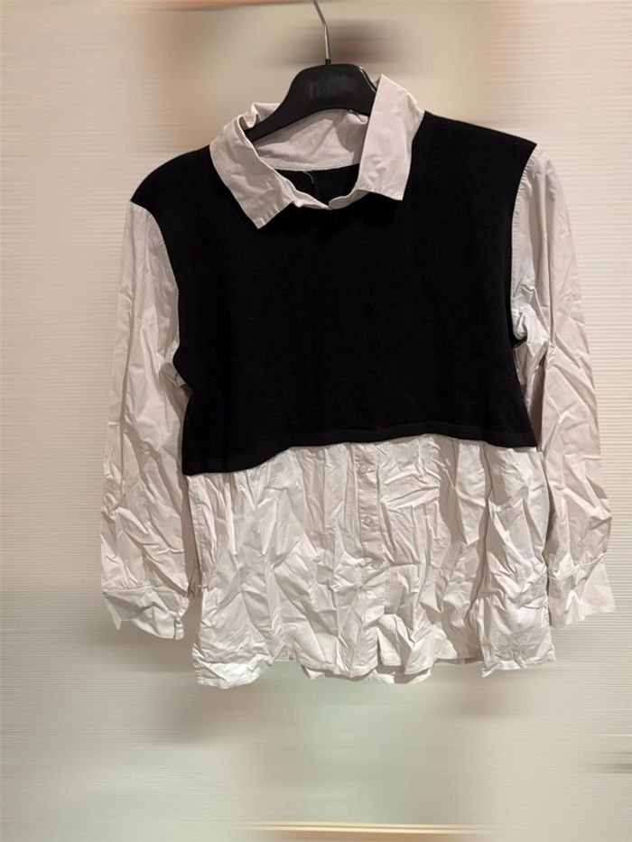 Haut noir et blanc