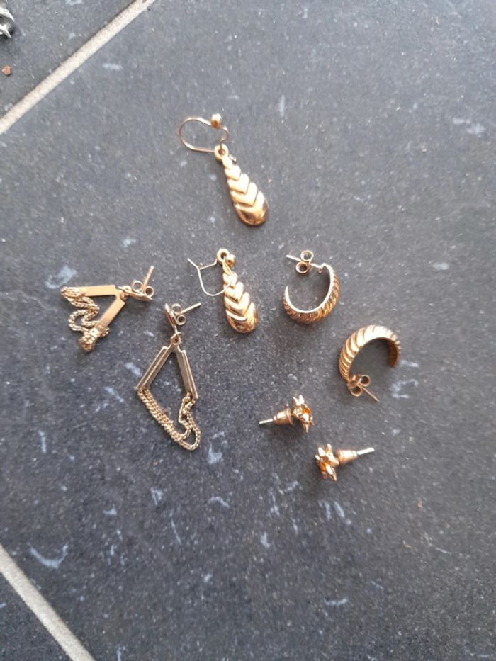 Lot de 4 paires de boucles d oreilles