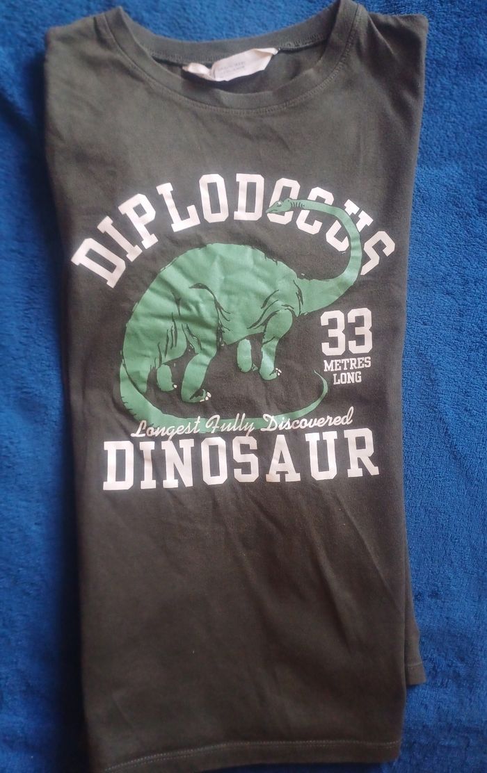 T shirt LM 8 10 1ans - photo numéro 2