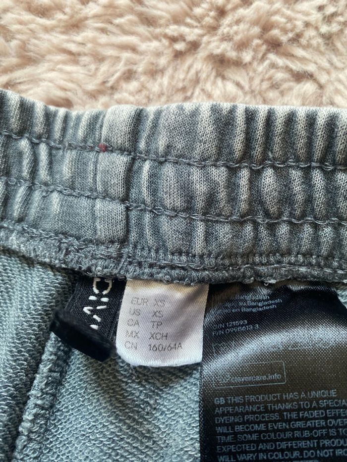 Short taille haute XS - photo numéro 4