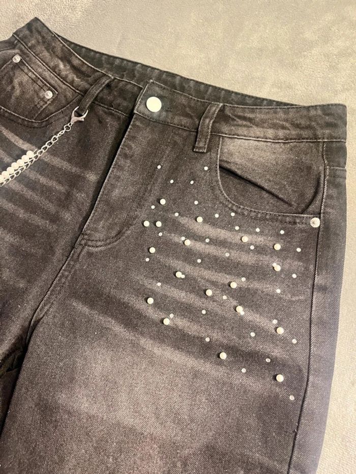Short en denim noir jeans pearl with chain brodé style Y2K – Taille L - photo numéro 3