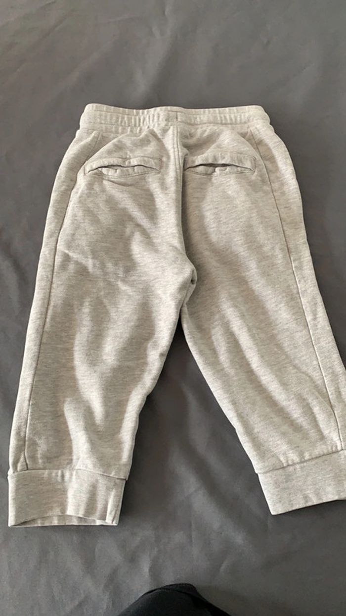 Pantacourt gris 10 ans - photo numéro 4