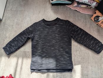 Sweat-shirt garçon 3/4 ans