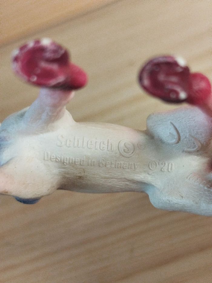 Schleich jeune licorne parme et rose Figurine animal imaginaire - photo numéro 4