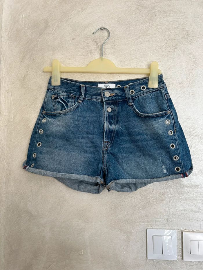 Short le temps des cerises 🍒 Taille 27 - photo numéro 2