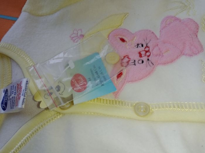 Ensemble neuf jaune 0-6 mois - photo numéro 3