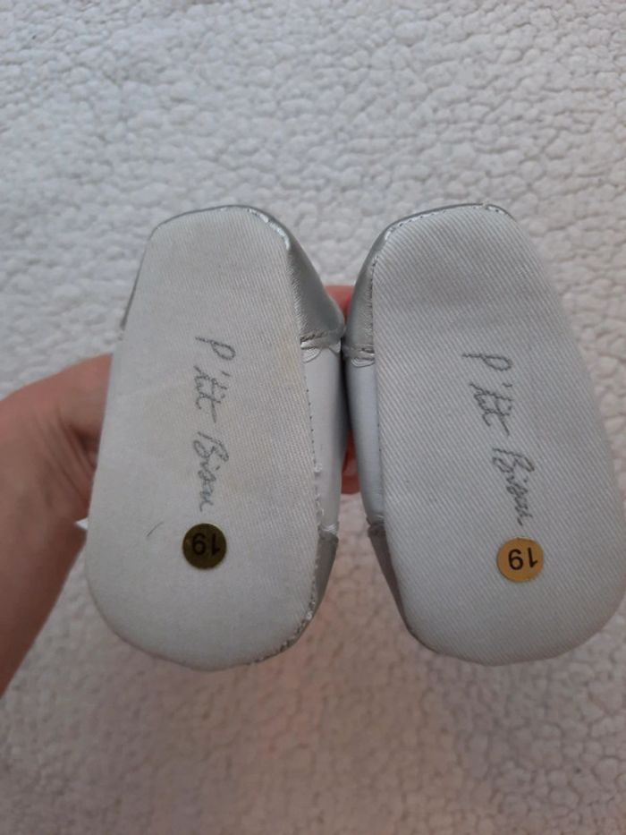 Chaussons bébé - photo numéro 3