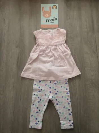 Ensemble tee shirt MC et legging coquillage