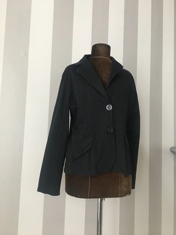 Veste noire taille 38