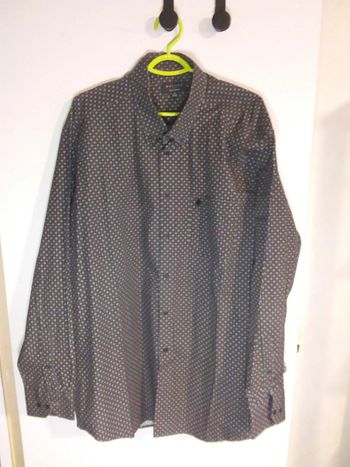 004 Chemise à motifs