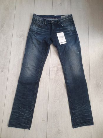 Jeans Diesel Droit NEUF