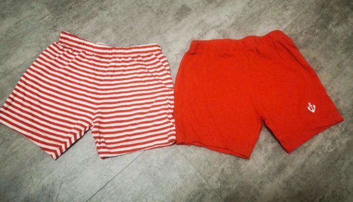 Lot shorts bébé 18 mois NEUFS