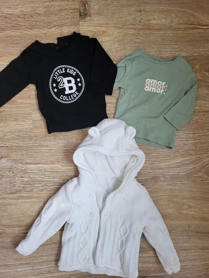 T shirts et gilets 3 mois - photo numéro 1
