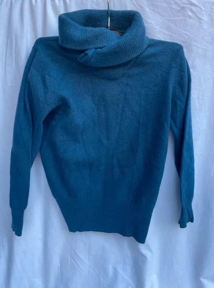 Pull en laine et angora Caroll