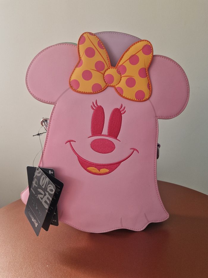 Sac à dos Loungefly Mickey et Minnie fantôme glow in the dark - photo numéro 2