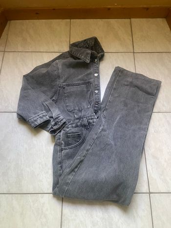 Combinaison en jeans gris  pretty little thing