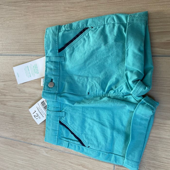 Short Obaibi neuf