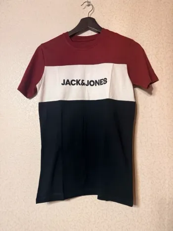 T-shirt neuf Jack & Jones garçon 13-14 ans (164)
