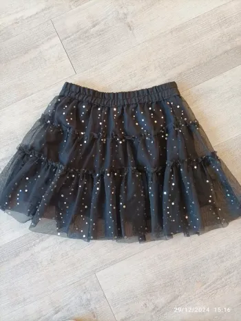 Jupe courte sequins noire 8 ans