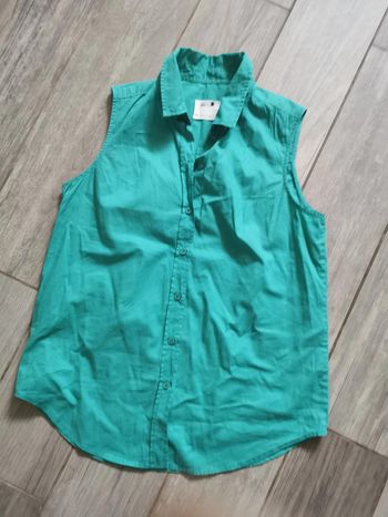 Haut chemisier vert sans manches en coton