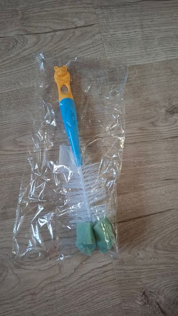 Goupillon 2en1 TBE Disney Winnie