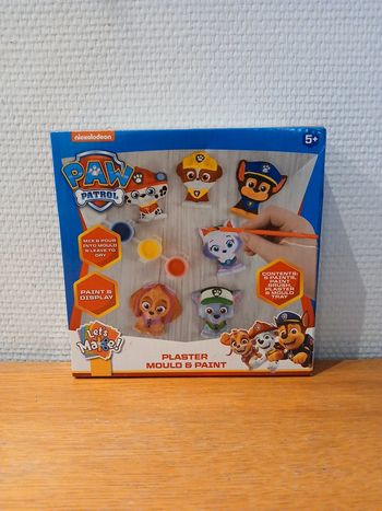 Plaster mould & paint pat patrouille